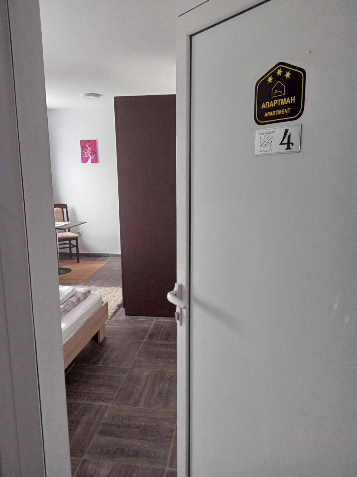 Vila Mozart - Apartments & Studios Kopaonik Luaran gambar